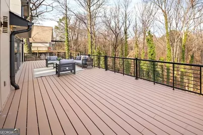 250 Bruton Way, Atlanta, GA 30342 - Photo 18