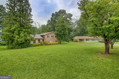 2069 Forest Drive, Fayetteville, GA 30214 - Photo 4