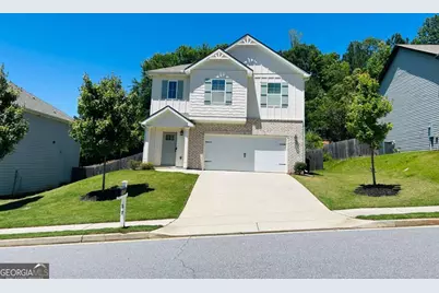 57 Pacific Avenue, Sharpsburg, GA 30277 - Photo 1