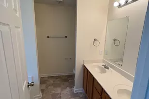 294 Oliver Ridge Dr, Commerce, GA 30529 - Photo 6