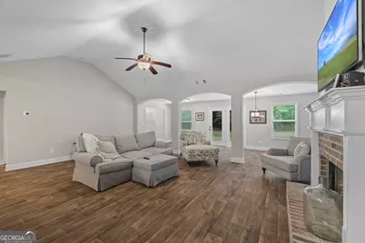 121 Mount Vernon Way, Winterville, GA 30683 - Photo 6
