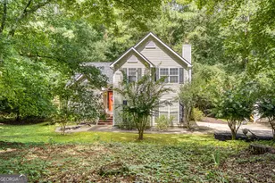 30 Orchard Hills Ct, Newnan, GA 30263 - Photo 2