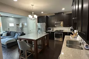882 Westmoreland Circle Northwest, Atlanta, GA 30318 - Photo 10