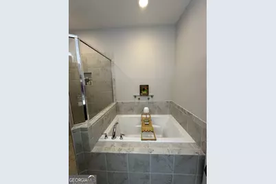 882 Westmoreland Circle NW, Atlanta, GA 30318 - Photo 24