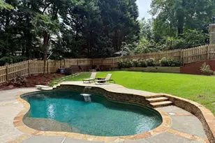 192 Brook Ln, Roswell, GA 30075 - Photo 4