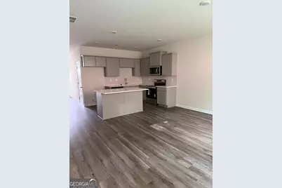 2064 Crossing Road, Stone Mountain, GA 30088 - Photo 2