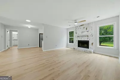 210 Meadow Run, Peachtree City, GA 30269 - Photo 16