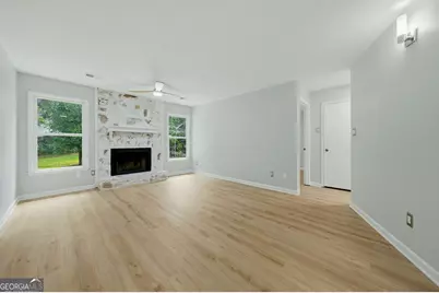 210 Meadow Run, Peachtree City, GA 30269 - Photo 14