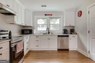 2055 Mabry Dr, Athens, GA 30605 - Photo 2
