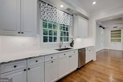 3014 Greendale Drive NW, Atlanta, GA 30327 - Photo 16