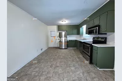 650 Jefferson Avenue, Fayetteville, GA 30214 - Photo 2
