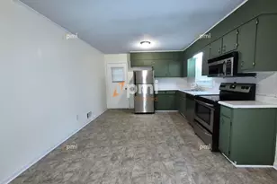 650 Jefferson Ave, Fayetteville, GA 30214 - Photo 2