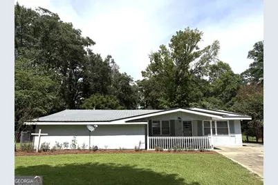 222 Hobbins Drive, Dublin, GA 31021 - Photo 1