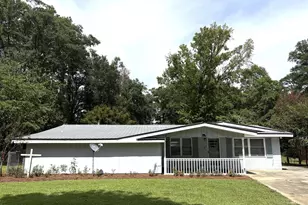 222 Hobbins Dr, Dublin, GA 31021 - Photo 1