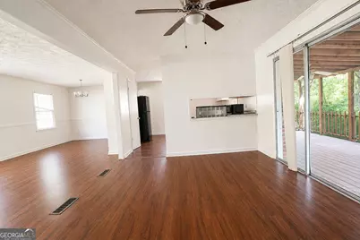 970 Woodbridge Drive NE, Conyers, GA 30012 - Photo 8