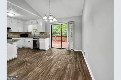 191 Aaron Court, Riverdale, GA 30274 - Photo 4