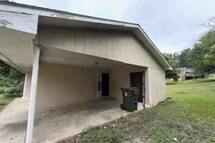 288 Lewis St, Toccoa, GA 30577 - Photo 4