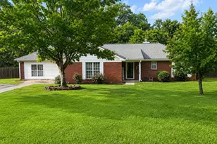 118 Springdale Dr, Pine Mountain, GA 31822 - Photo 1