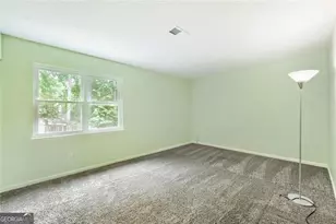 235 Barrington Dr E, Roswell, GA 30076 - Photo 18