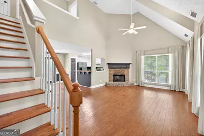 526 Oxford Ridge, Winder, GA 30680 - Photo 8