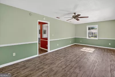 22 S Foss Street, Statesboro, GA 30458 - Photo 14