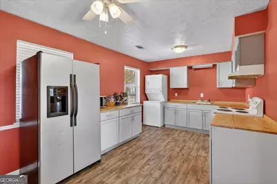 22 S Foss Street, Statesboro, GA 30458 - Photo 8