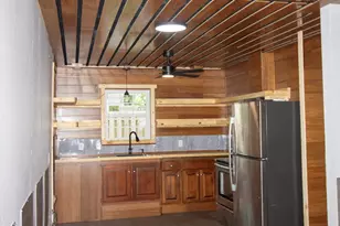 20 E Jones Ave, Statesboro, GA 30458 - Photo 4