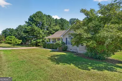 185 Stewart Drive NW, Milledgeville, GA 31061 - Photo 2