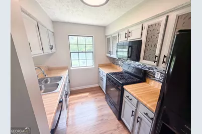 165 Splitwood Lane, Fairburn, GA 30213 - Photo 2