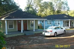 204 Georgia Ave, Winder, GA 30680 - Photo 1