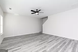 306 Sunfish Cir, Jefferson, GA 30549 - Photo 8