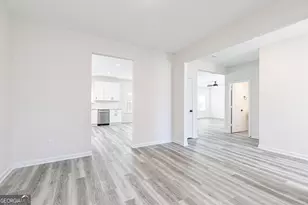 306 Sunfish Cir, Jefferson, GA 30549 - Photo 6