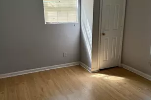 1006 W College St Ext, Griffin, GA 30224 - Photo 12
