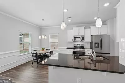 111 Vineyard Walk, Carrollton, GA 30117 - Photo 8