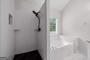 245 Sturgess Run, Sharpsburg, GA 30277 - Photo 18