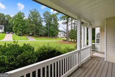245 Sturgess Run, Sharpsburg, GA 30277 - Photo 2