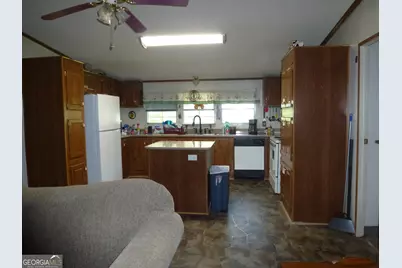 2489 Mosley Road, Claxton, GA 30417 - Photo 6