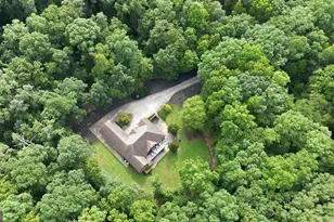 248 Tanglewood Dr S, Royston, GA 30662 - Photo 2