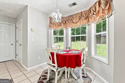 12198 Crestwood Court, Fayetteville, GA 30215 - Photo 16