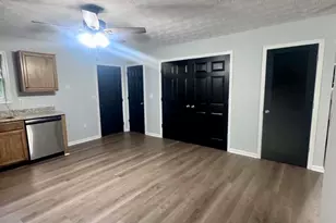 1300 Hill St, Comer, GA 30629 - Photo 14