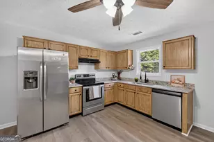 1300 Hill St, Comer, GA 30629 - Photo 16