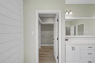 423 Indian Creek Cir, Adel, GA 31620 - Photo 4