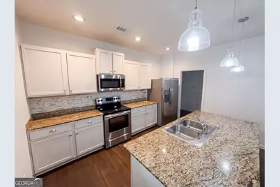 611 Dodson Lake Court, Fairburn, GA 30213 - Photo 16