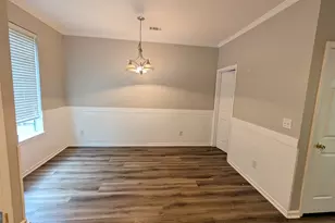 370 Brentwood Dr, Newnan, GA 30263 - Photo 10