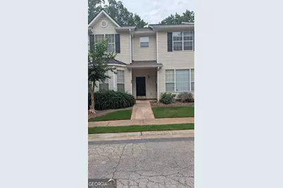 370 Brentwood Drive, Newnan, GA 30263 - Photo 1