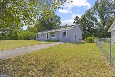 2844 Shamrock Lane, Macon, GA 31206 - Photo 2