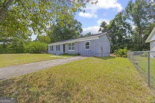 2844 Shamrock Ln, Macon, GA 31206 - Photo 2