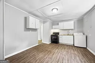 2844 Shamrock Ln, Macon, GA 31206 - Photo 6