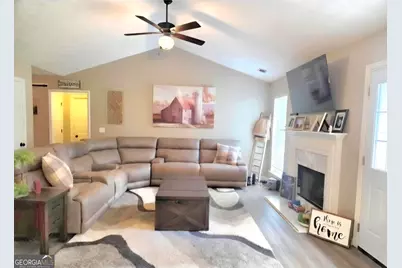 137 Meadow View Drive, Jackson, GA 30233 - Photo 12