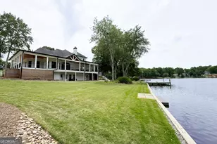 145 Bay Dr, Newnan, GA 30263 - Photo 10